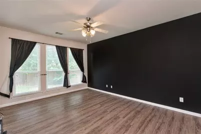 5805 Water Ridge Court, Fort Worth, TX 76179 - Photo 13