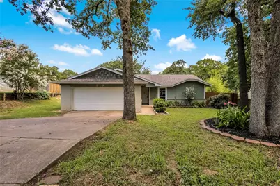 313 High Crest Drive, Azle, TX 76020 - Photo 5