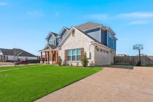 10053 Wildberry Dr, Waco, TX 76712 - Photo 3