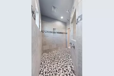 10053 Wildberry Drive, Waco, TX 76712 - Photo 23