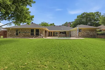 2613 Country Valley Road, Garland, TX 75043 - Photo 33