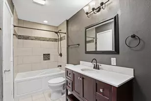 2613 Country Valley Rd, Garland, TX 75043 - Photo 21