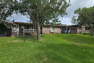 31 Clearview St, Point Blank, TX 77364 - Photo 29