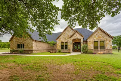 106 Treeline Court, Lipan, TX 76462 - Photo 5