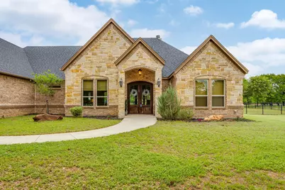 106 Treeline Court, Lipan, TX 76462 - Photo 5