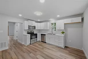 1525 W Woodard St, Denison, TX 75020 - Photo 9