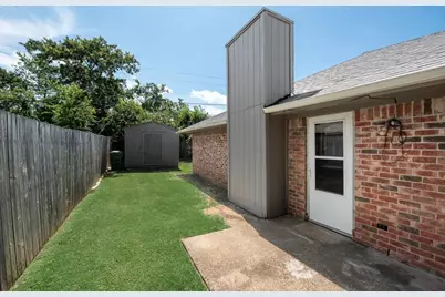 6608 Parkview Lane, North Richland Hills, TX 76182 - Photo 19