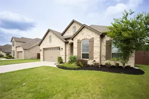 1692 Stonegate St, Waxahachie, TX 75165 - Photo 3