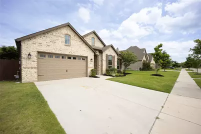 1692 Stonegate Street, Waxahachie, TX 75165 - Photo 5