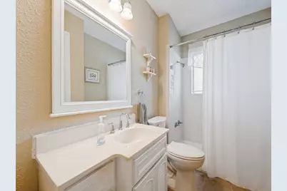 1604 Pleasant Run Road, Carrollton, TX 75006 - Photo 15