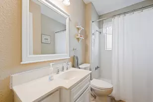 1604 Pleasant Run Rd, Carrollton, TX 75006 - Photo 15