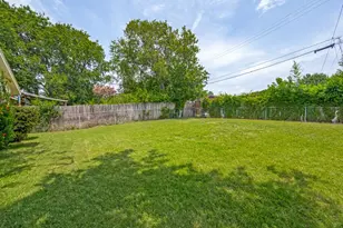 1604 Pleasant Run Rd, Carrollton, TX 75006 - Photo 21