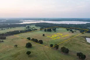 400 Smith Ranch Rd, Collinsville, TX 76233 - Photo 1