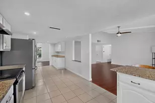 4548 Newcombe Dr, Plano, TX 75093 - Photo 15
