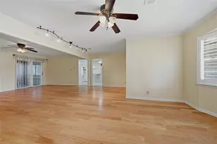 1712 Oakhill Dr, Sherman, TX 75092 - Photo 5
