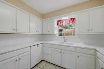 1712 Oakhill Drive, Sherman, TX 75092 - Photo 15