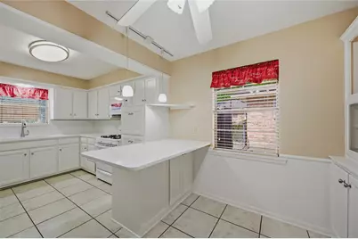1712 Oakhill Drive, Sherman, TX 75092 - Photo 11
