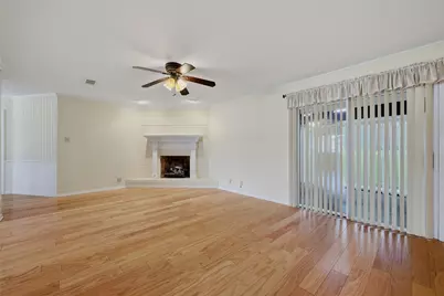 1712 Oakhill Drive, Sherman, TX 75092 - Photo 7