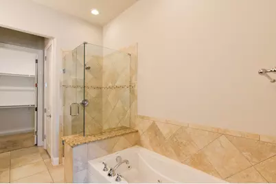 3128 Bloomfield Court, Plano, TX 75093 - Photo 9