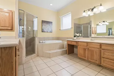 6411 Tuscany Park Drive, Arlington, TX 76016 - Photo 17