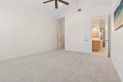 6411 Tuscany Park Drive, Arlington, TX 76016 - Photo 15