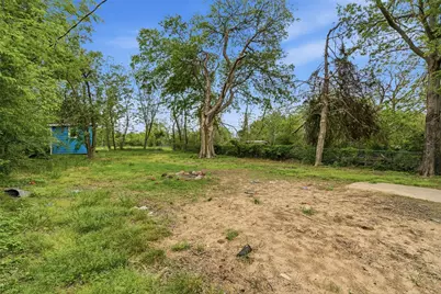 127 E Walker Street, Denison, TX 75021 - Photo 21