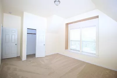 2719 Explorador, Grand Prairie, TX 75054 - Photo 31