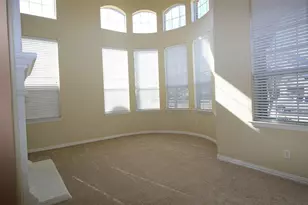 2719 Explorador, Grand Prairie, TX 75054 - Photo 11