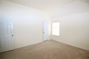 2719 Explorador, Grand Prairie, TX 75054 - Photo 29