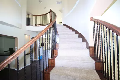 2719 Explorador, Grand Prairie, TX 75054 - Photo 27