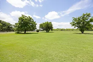 4210 Waples Rd, Granbury, TX 76049 - Photo 5