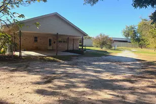 4210 Waples Rd, Granbury, TX 76049 - Photo 5