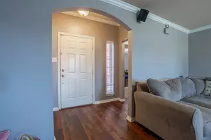 424 NE Murphy Rd, Burleson, TX 76028 - Photo 3