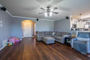 424 NE Murphy Rd, Burleson, TX 76028 - Photo 7
