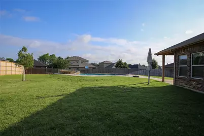 401 Eureka Court, Burleson, TX 76028 - Photo 9