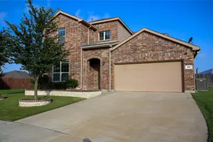 401 Eureka Ct, Burleson, TX 76028 - Photo 1