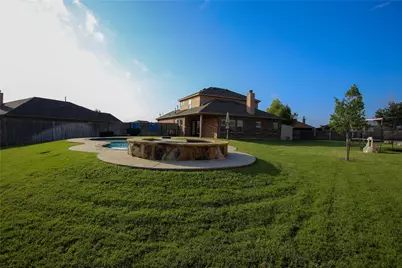 401 Eureka Court, Burleson, TX 76028 - Photo 3