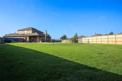 401 Eureka Court, Burleson, TX 76028 - Photo 5