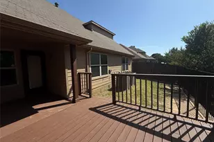 5667 Mountain Hollow Dr, Dallas, TX 75249 - Photo 17