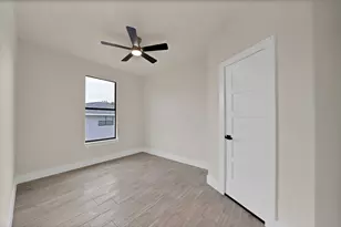 2925 River Ridge Ct, Granbury, TX 76048 - Photo 21