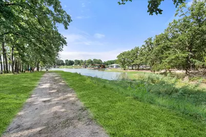 930 Waters Edge Drive, Corsicana, TX 75109 - Photo 33