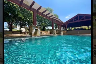 5270 Saddle Ridge Ct, Athens, TX 75752 - Photo 37