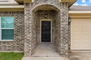 100 Tomahawk Dr, Lacy Lakeview, TX 76705 - Photo 5