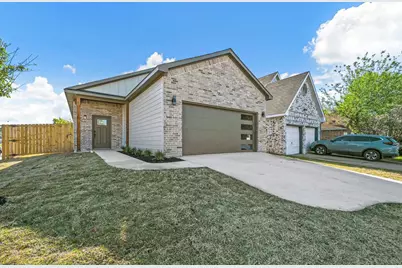 4207 Scarsdale Lane, Dallas, TX 75227 - Photo 1