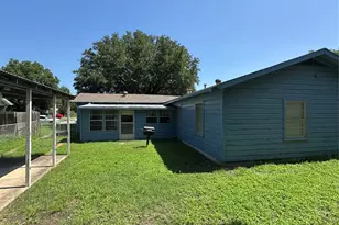 5128 Ira St, Haltom City, TX 76117 - Photo 13