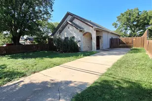 4107 Canada Dr, Dallas, TX 75212 - Photo 1