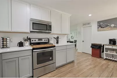 616 E Avenue E, Midlothian, TX 76065 - Photo 9