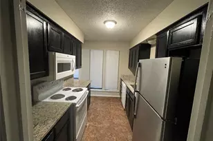 104 Oakwood Ln, Kennedale, TX 76060 - Photo 7