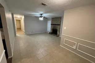 104 Oakwood Ln, Kennedale, TX 76060 - Photo 3