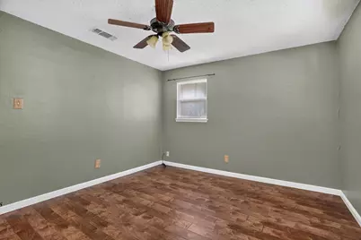 427 Whippoorwill Drive, Granbury, TX 76049 - Photo 29
